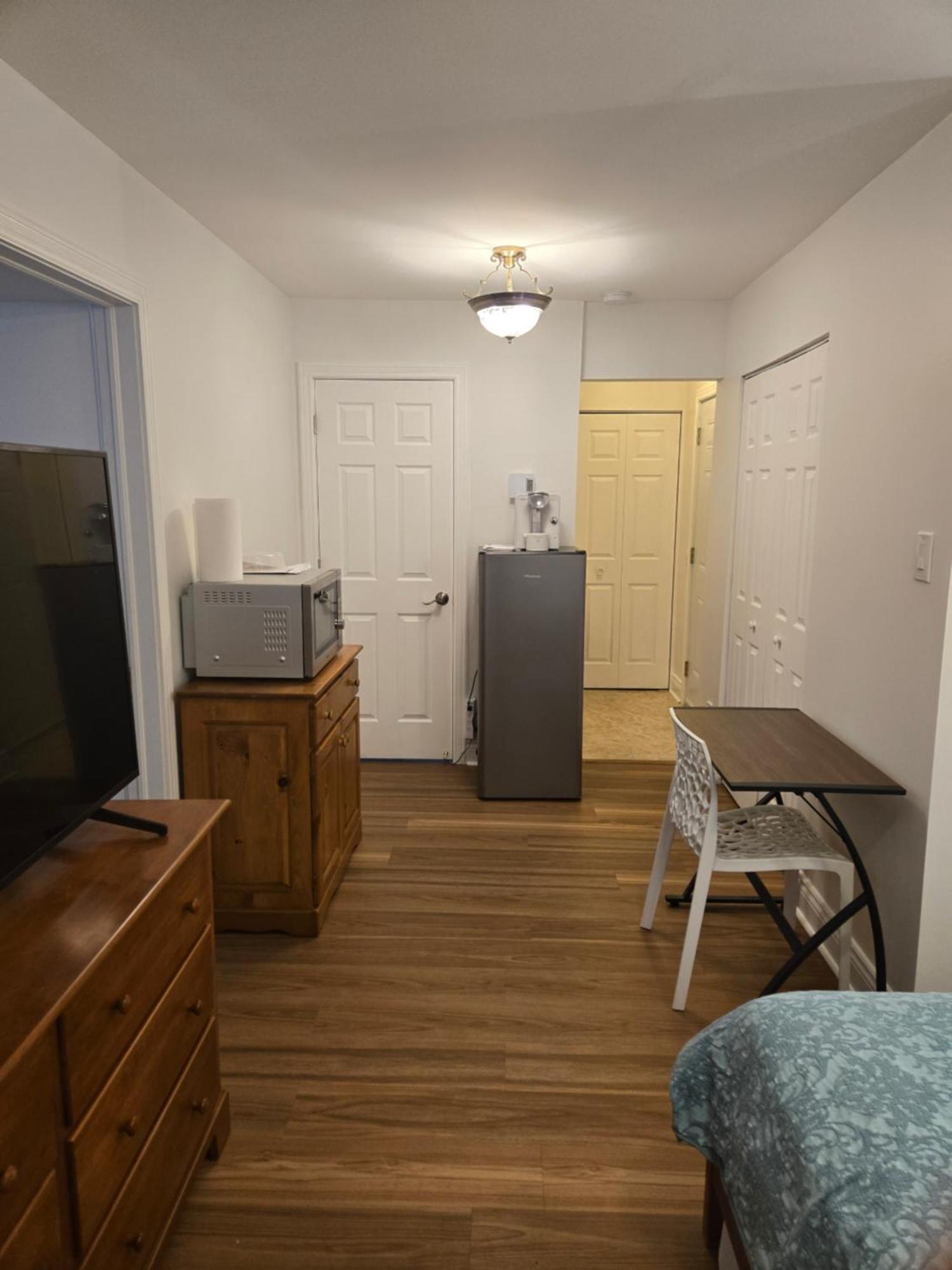 Doux Cocon Apartment Saint-Jean-sur-Richelieu ภายนอก รูปภาพ